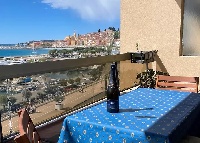 Fronte Mare Vista Bellissima Garavan * مينتون